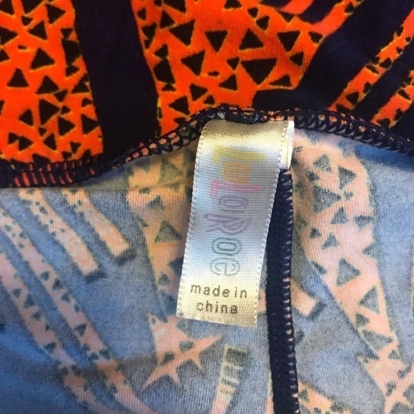 Lularoe TC blue & orange giraffe leggings 🦒 - Picture 3 of 7
